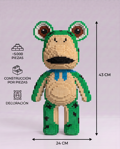 03 — Froggy Figure